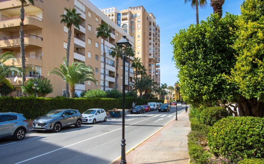 Revente - Apartment -
Torrevieja - Los Frutales