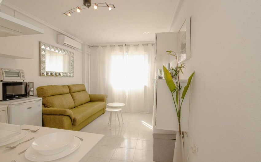 Revente - Apartment -
Torrevieja - Nueva Torrevieja