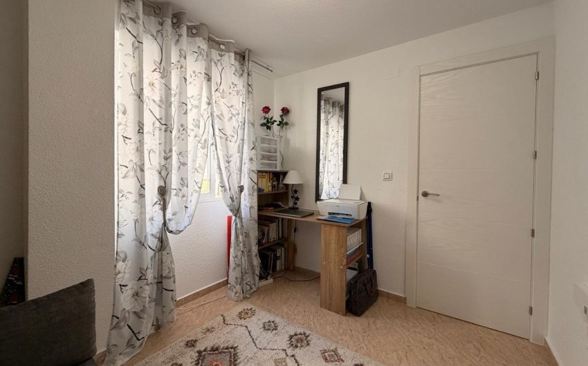 Revente - Apartment -
Torrevieja - Nueva Torrevieja