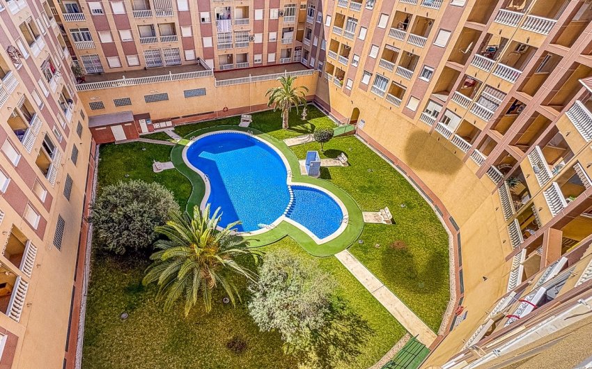 Revente - Apartment -
Torrevieja - Parque de las Naciones