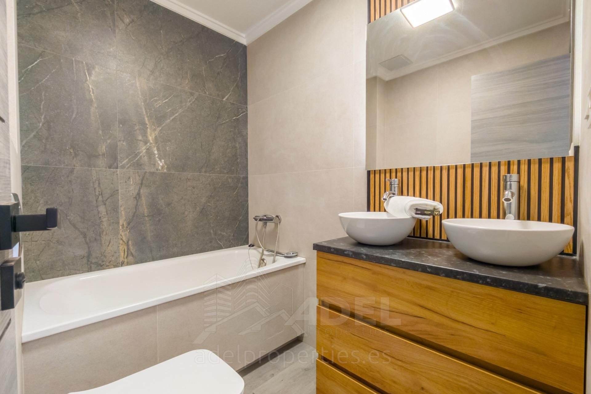 Revente - Apartment -
Torrevieja - PARQUE DE LAS NACIONES