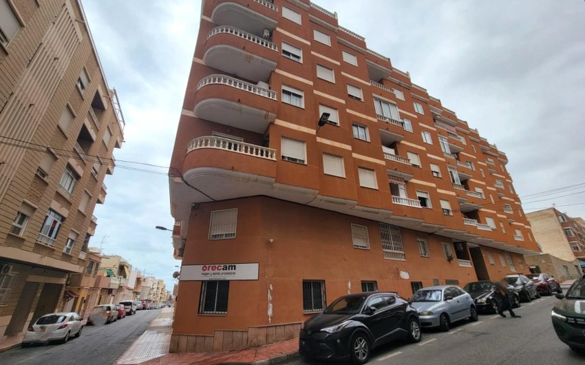 Revente - Apartment -
Torrevieja - Parque de las Naciones