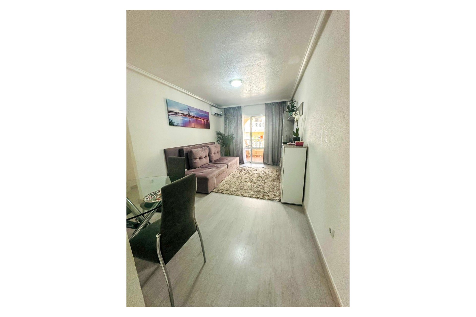 Revente - Apartment -
Torrevieja - Parque de las Naciones