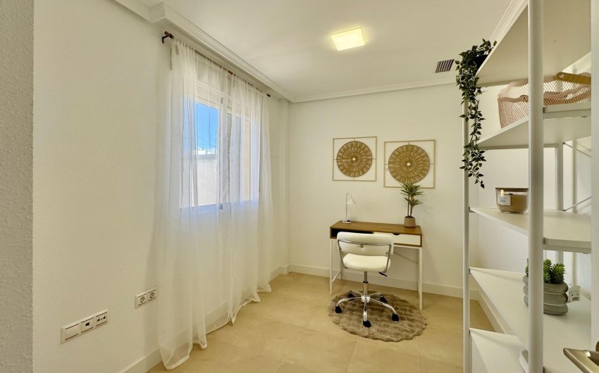 Revente - Apartment -
Torrevieja - PARQUE DE LAS NACIONES