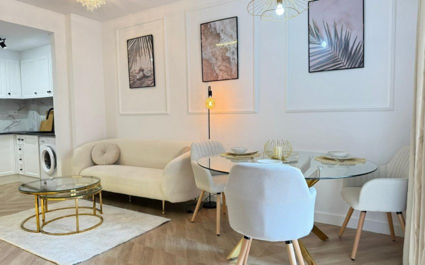 Revente - Apartment -
Torrevieja - PARQUE DE LAS NACIONES