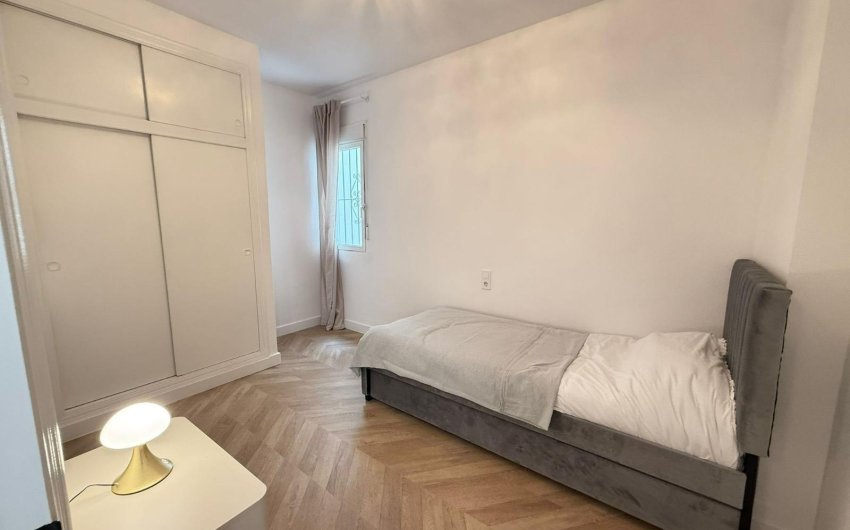 Revente - Apartment -
Torrevieja - PARQUE DE LAS NACIONES
