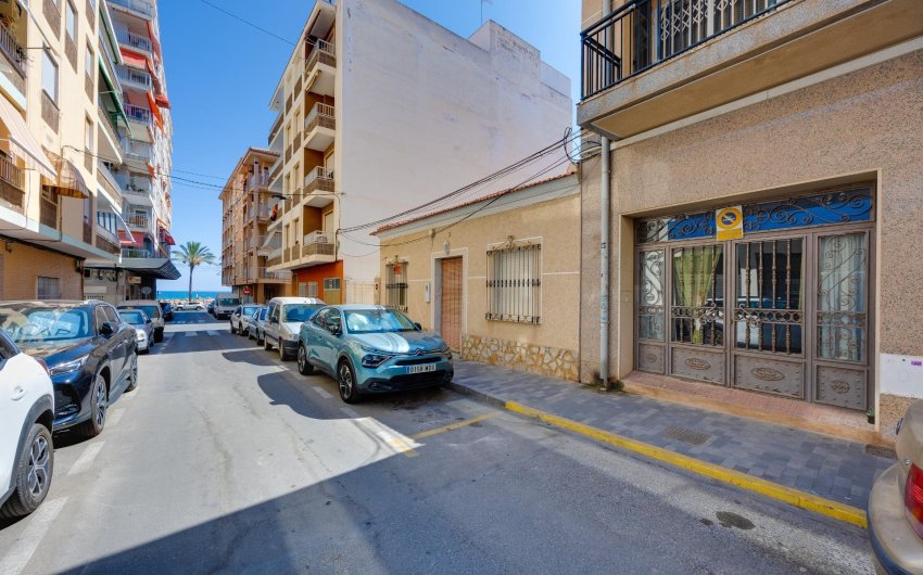 Revente - Apartment -
Torrevieja - Paseo Maritimo