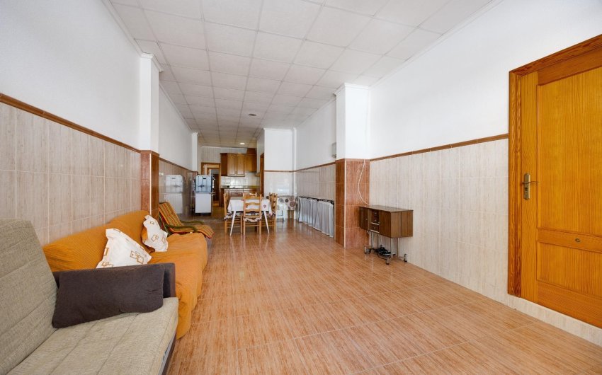 Revente - Apartment -
Torrevieja - Paseo Maritimo
