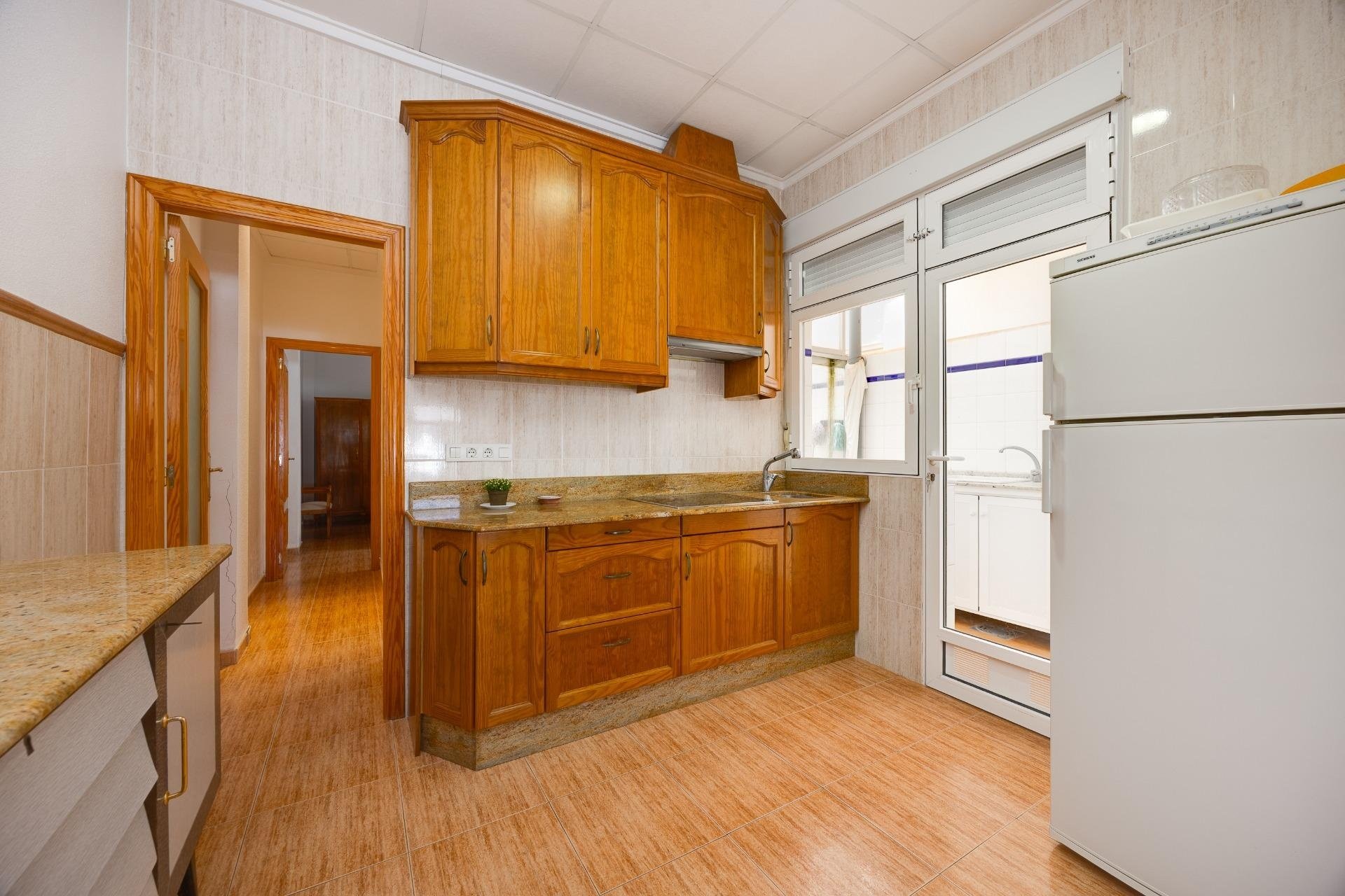 Revente - Apartment -
Torrevieja - Paseo Maritimo