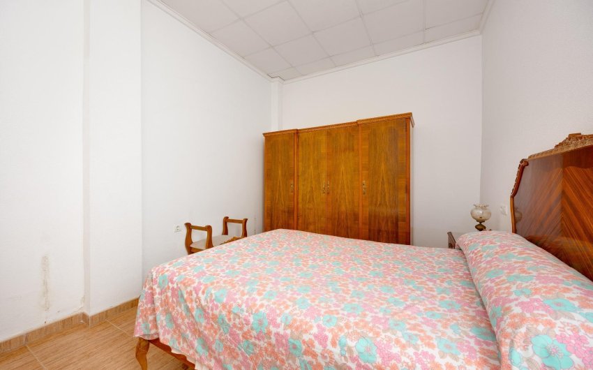Revente - Apartment -
Torrevieja - Paseo Maritimo