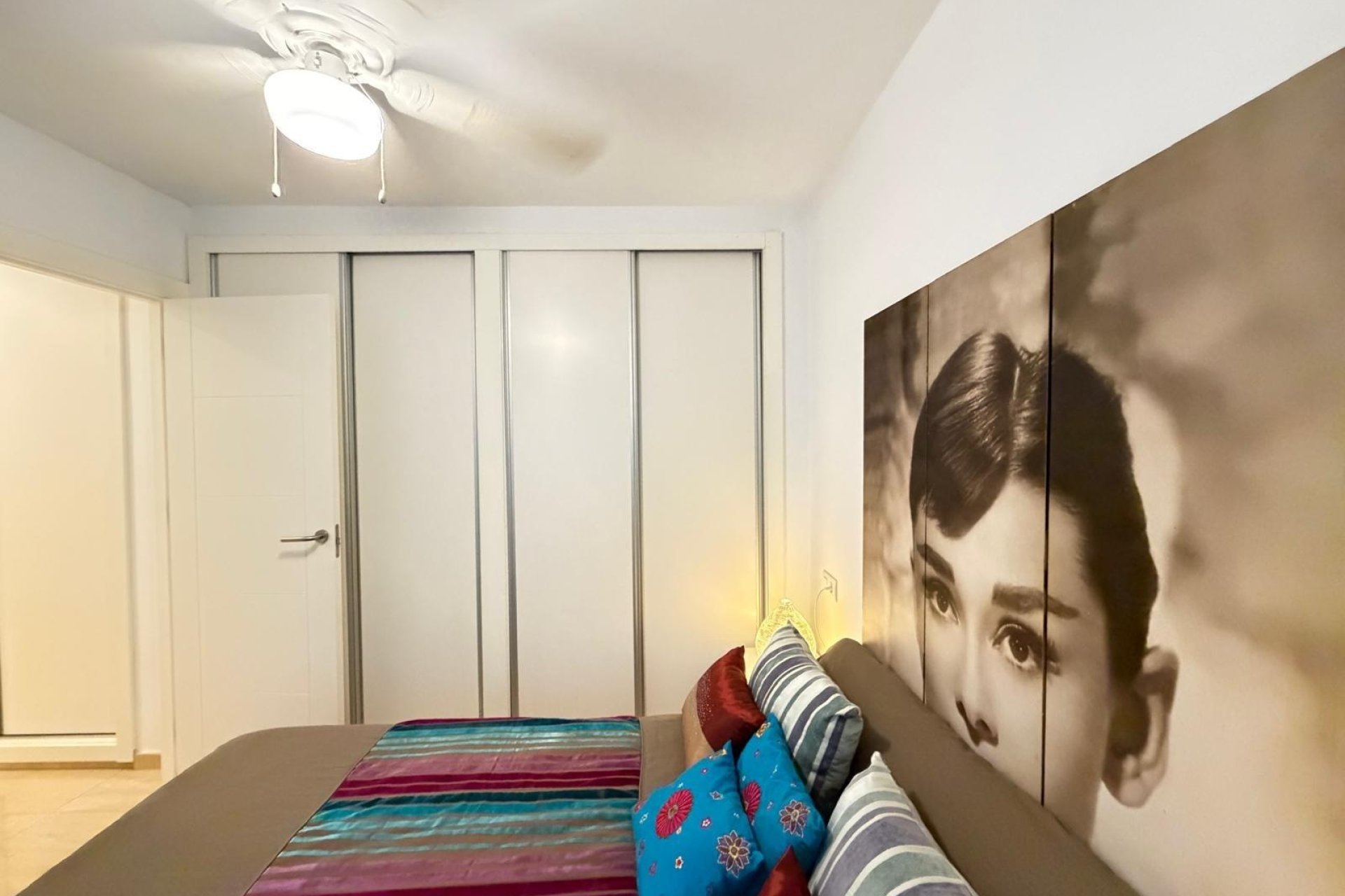 Revente - Apartment -
Torrevieja - Paseo Maritimo