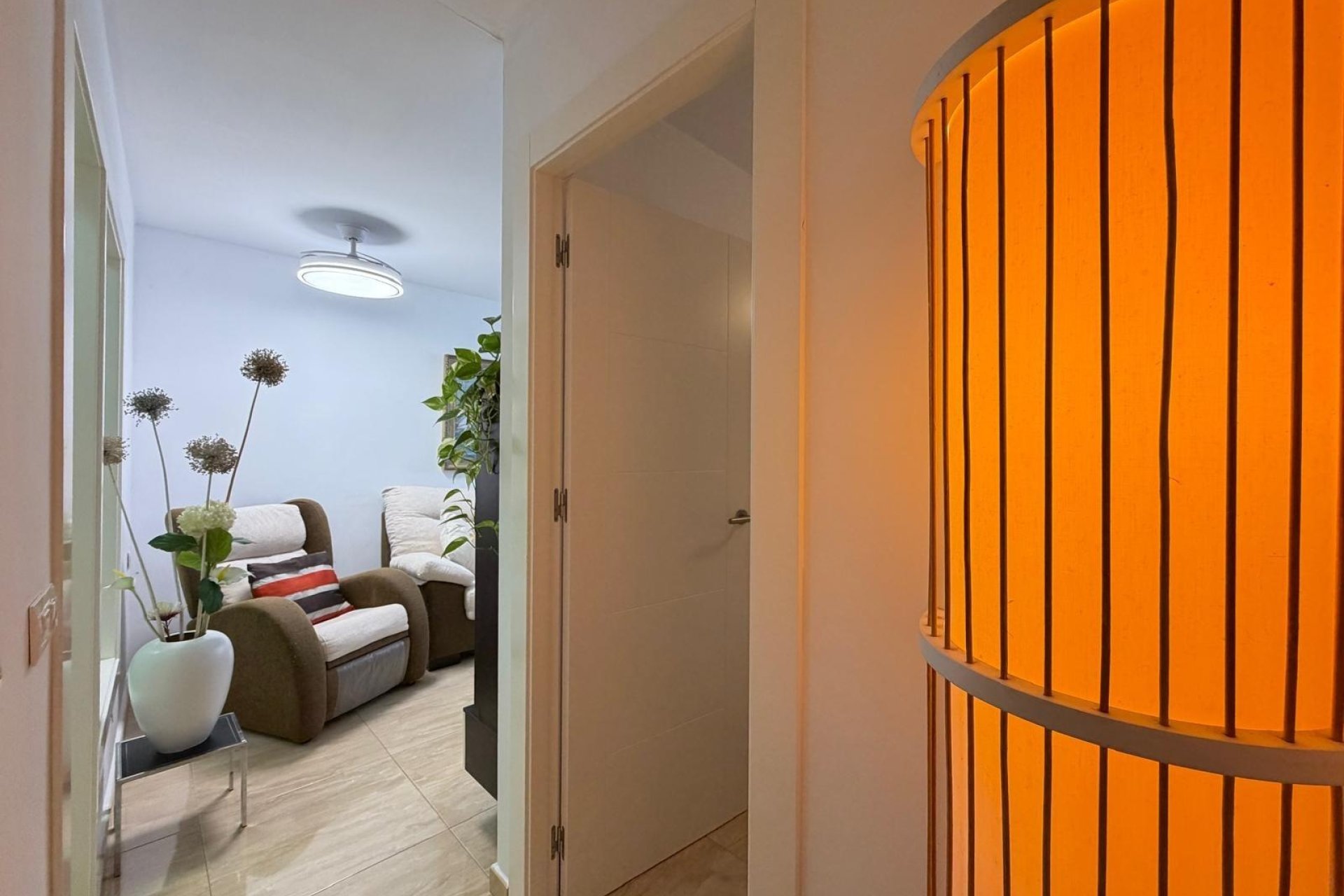 Revente - Apartment -
Torrevieja - Paseo Maritimo
