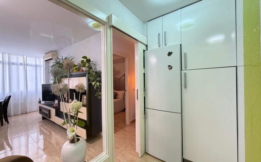Revente - Apartment -
Torrevieja - Paseo Maritimo