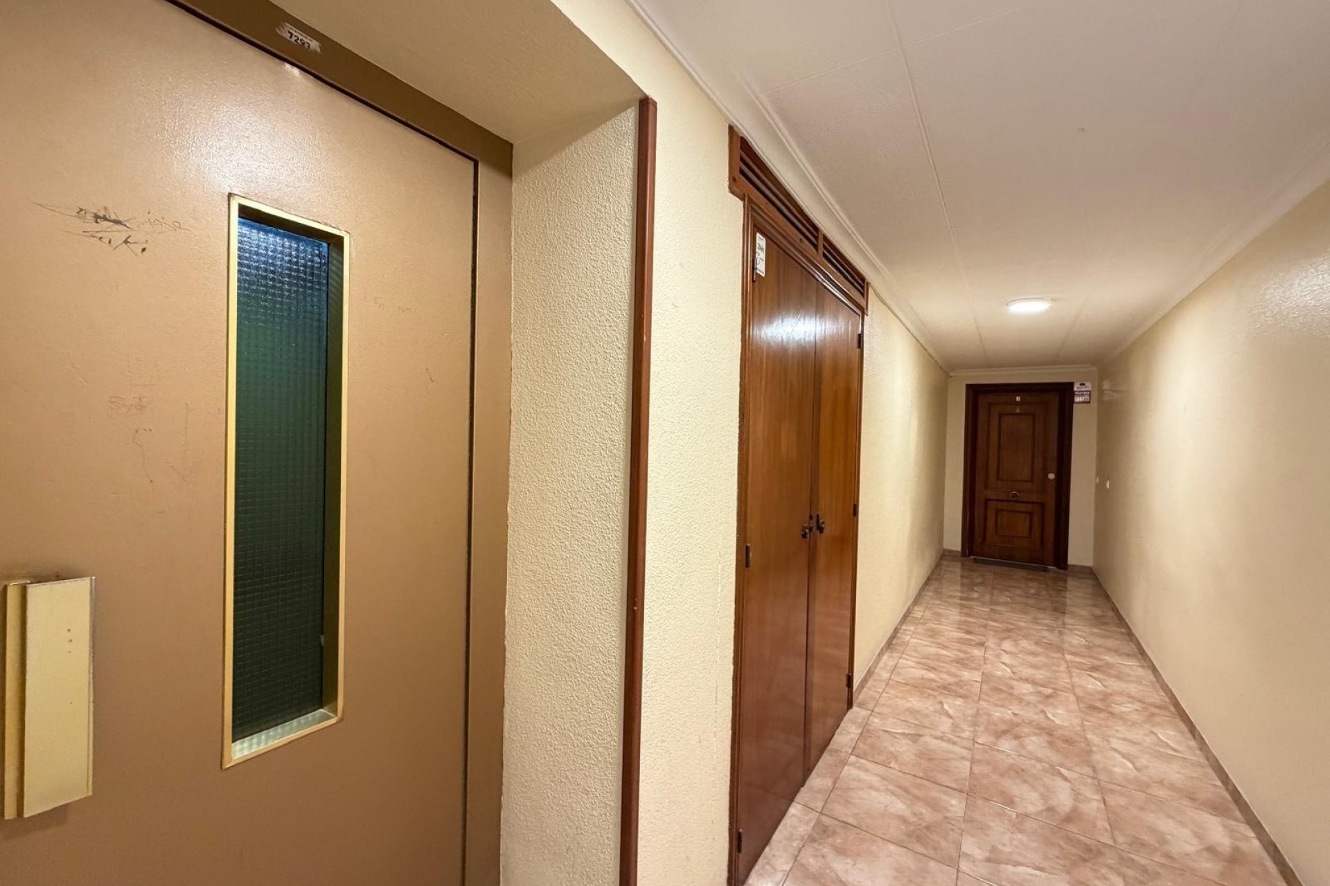 Revente - Apartment -
Torrevieja - Paseo Maritimo