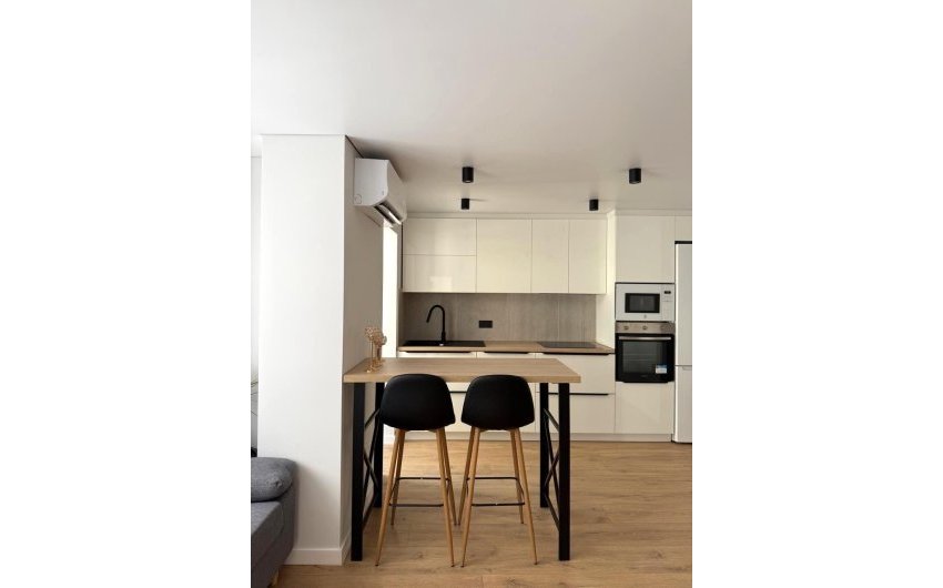 Revente - Apartment -
Torrevieja - Paseo Maritimo