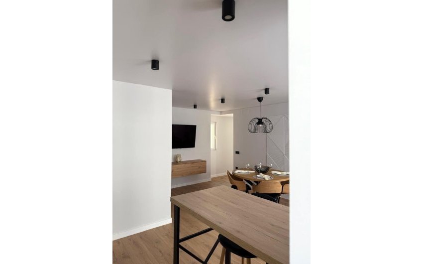 Revente - Apartment -
Torrevieja - Paseo Maritimo