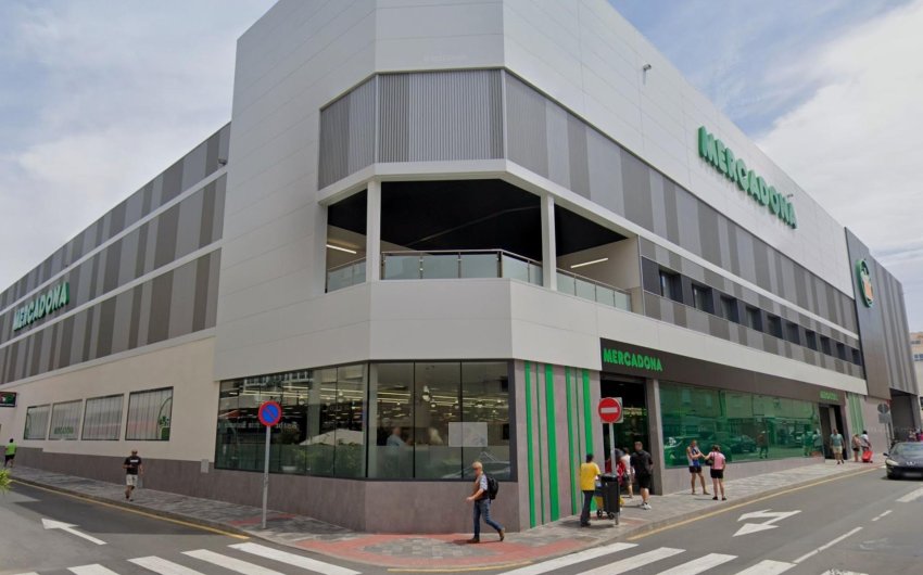 Revente - Apartment -
Torrevieja - Paseo Maritimo