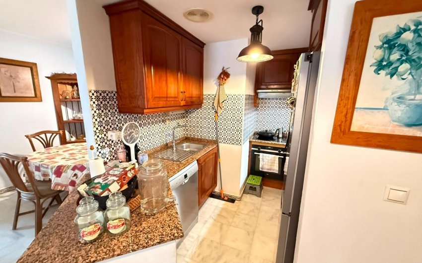 Revente - Apartment -
Torrevieja - Playa de los Locos