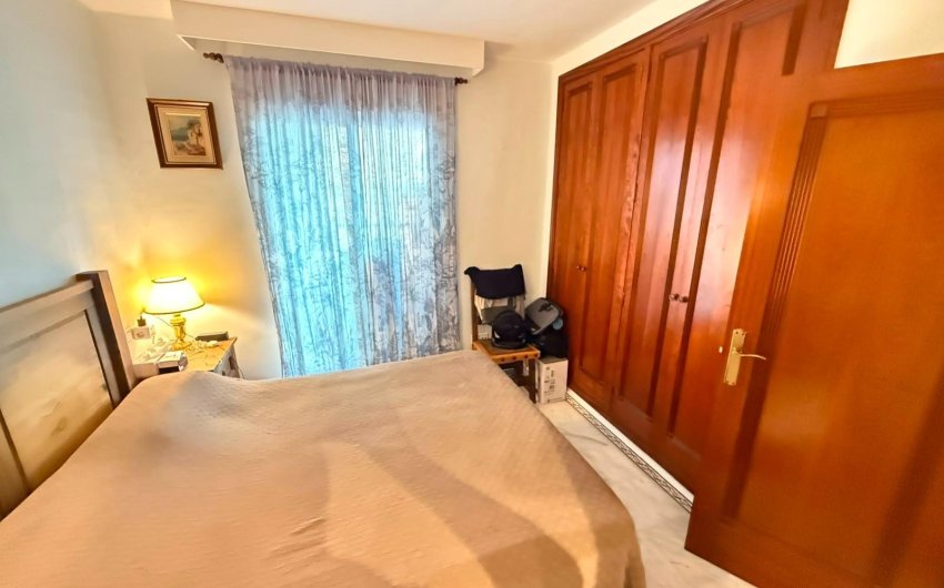 Revente - Apartment -
Torrevieja - Playa de los Locos