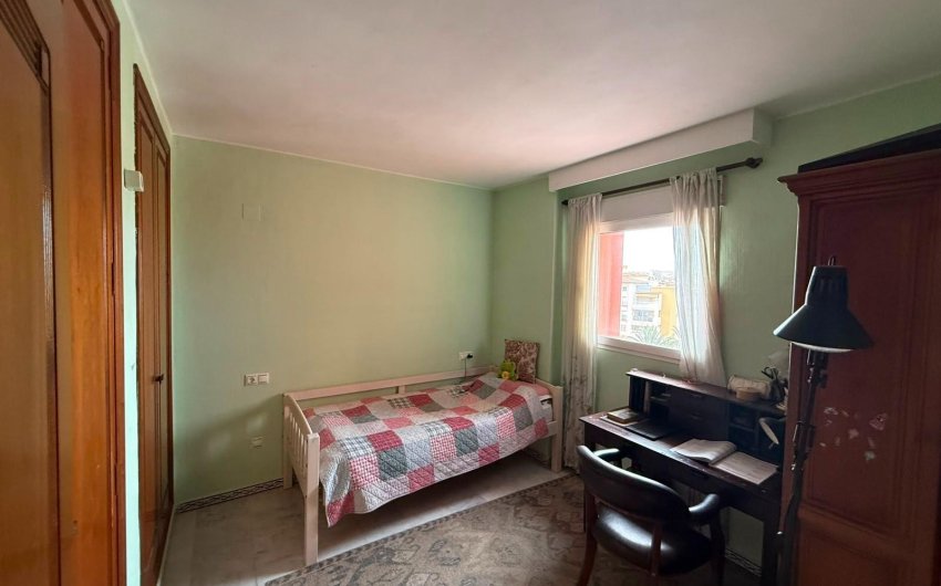 Revente - Apartment -
Torrevieja - Playa de los Locos