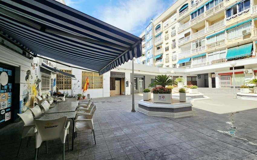 Revente - Apartment -
Torrevieja - Playa de los Locos