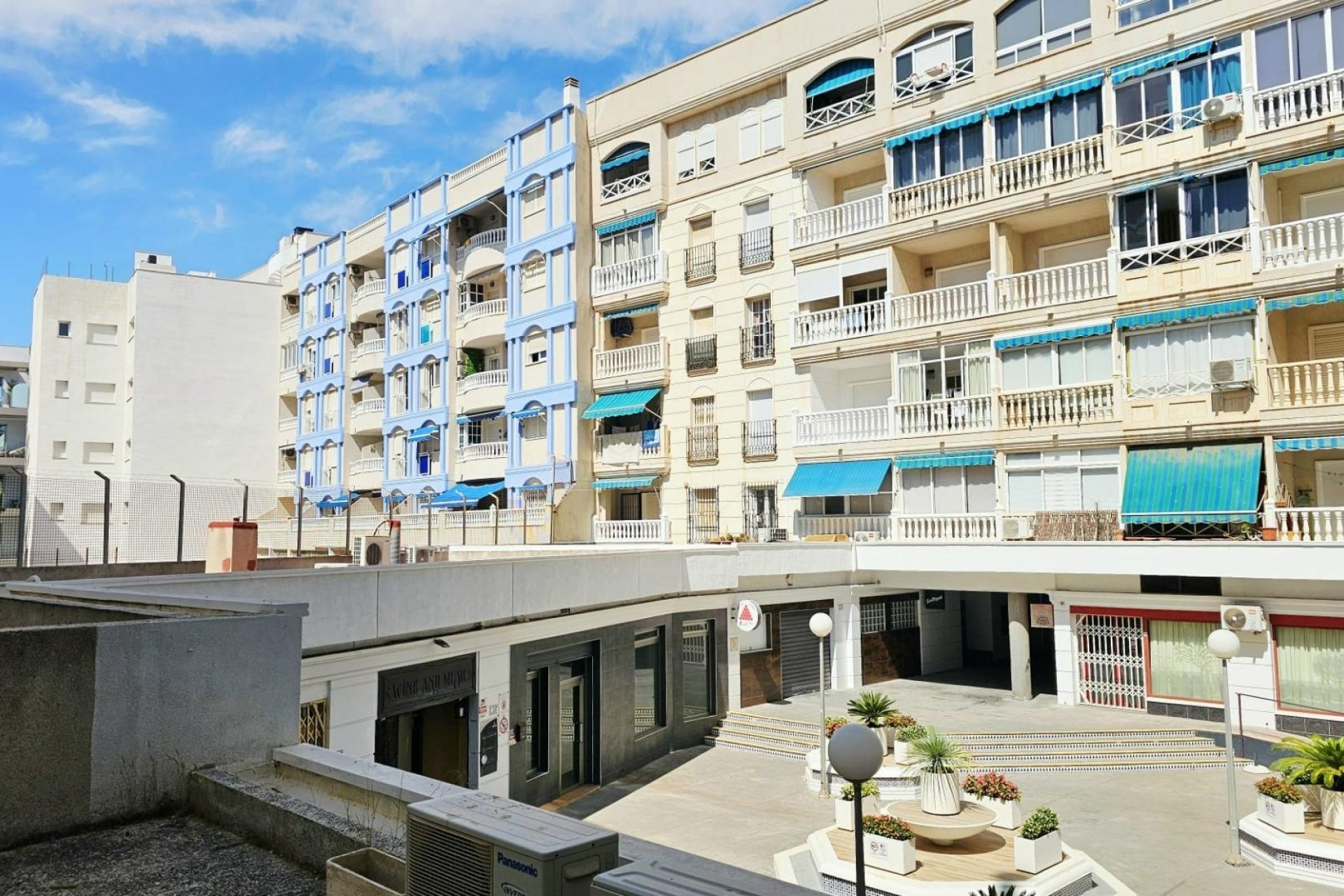 Revente - Apartment -
Torrevieja - Playa de los Locos