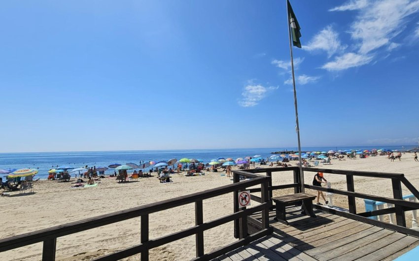 Revente - Apartment -
Torrevieja - Playa de los Locos