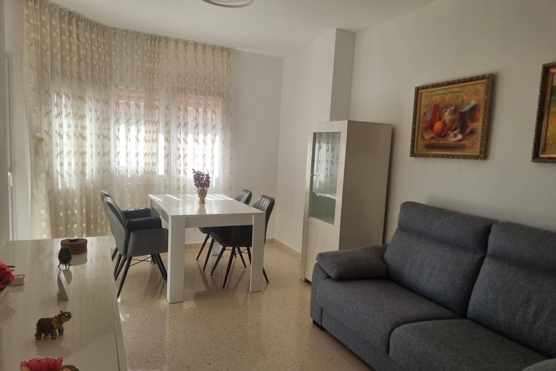 Revente - Apartment -
Torrevieja - Playa de los Locos