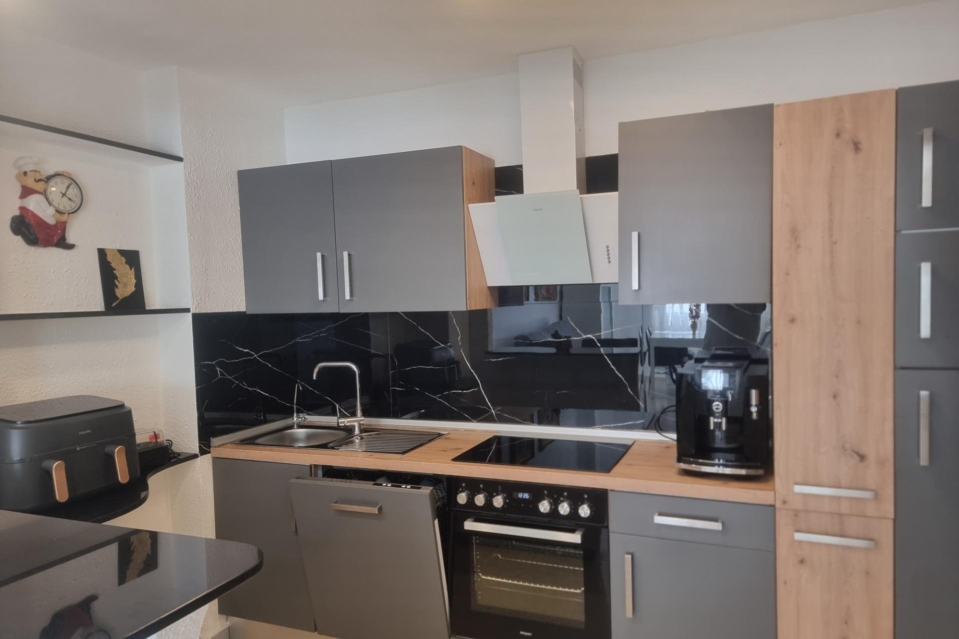 Revente - Apartment -
Torrevieja - Playa de los Locos