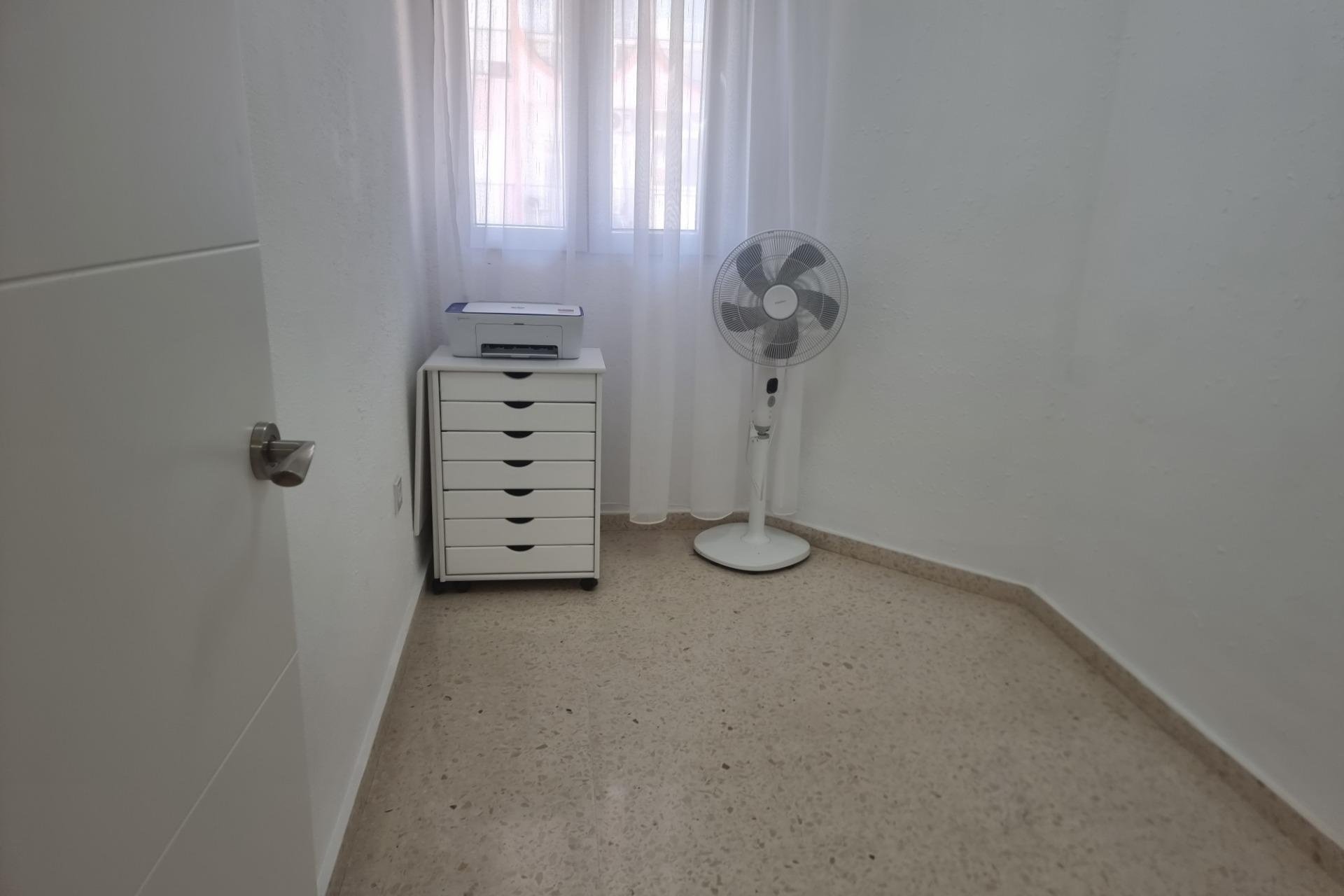 Revente - Apartment -
Torrevieja - Playa de los Locos