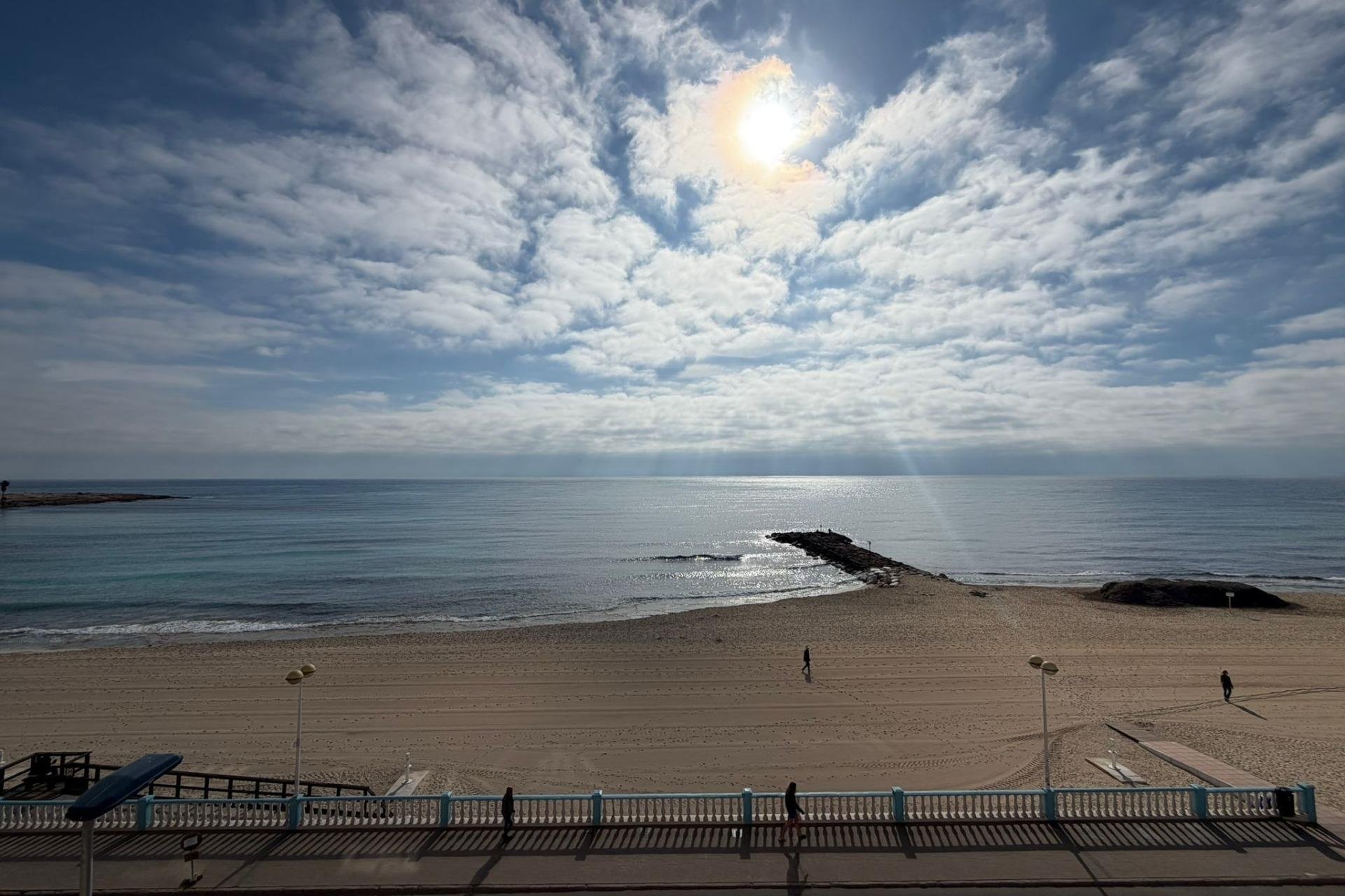 Revente - Apartment -
Torrevieja - Playa de los Locos