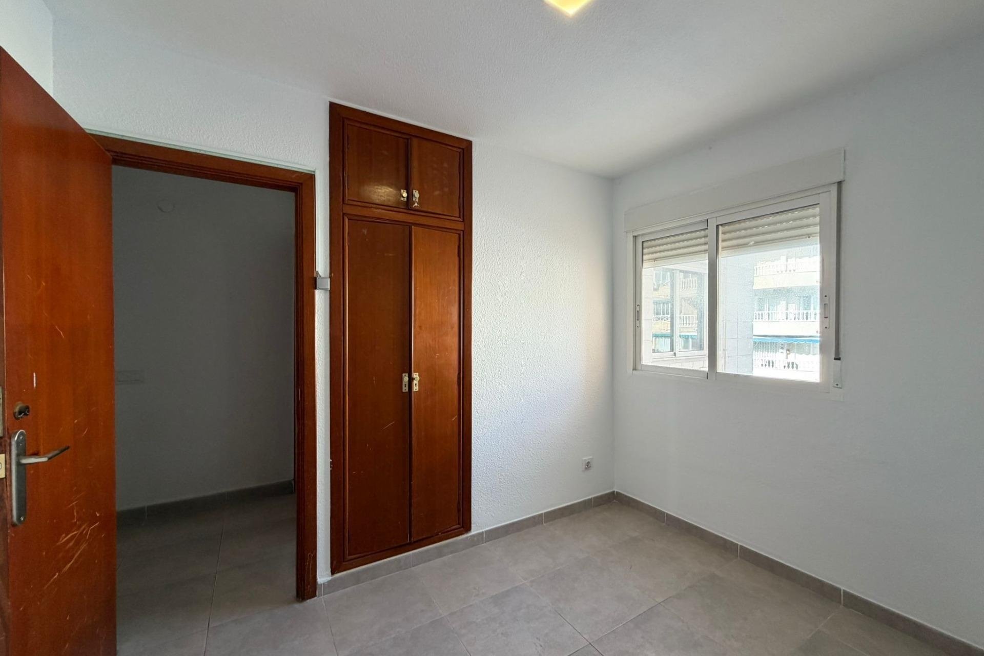 Revente - Apartment -
Torrevieja - Playa de los Locos