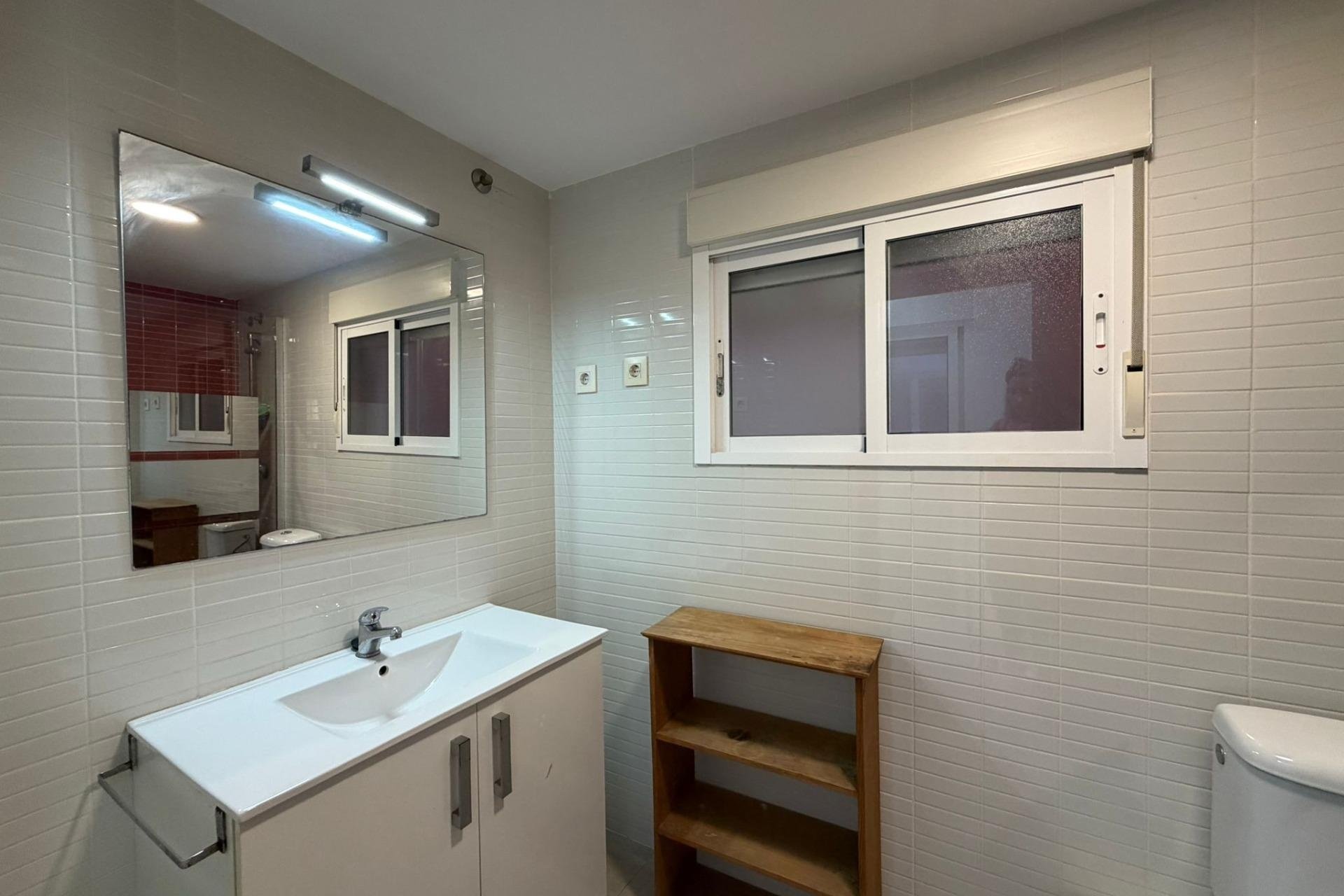 Revente - Apartment -
Torrevieja - Playa de los Locos