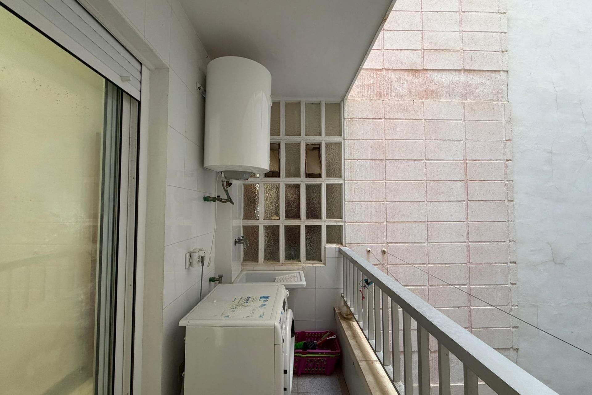 Revente - Apartment -
Torrevieja - Playa de los Locos