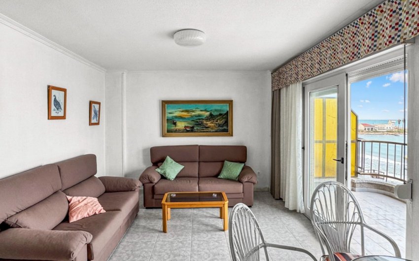 Revente - Apartment -
Torrevieja - Playa de los Locos