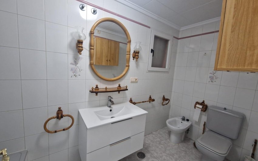 Revente - Apartment -
Torrevieja - Playa de los Locos