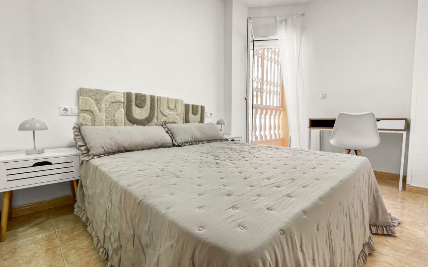 Revente - Apartment -
Torrevieja - Playa de los Locos