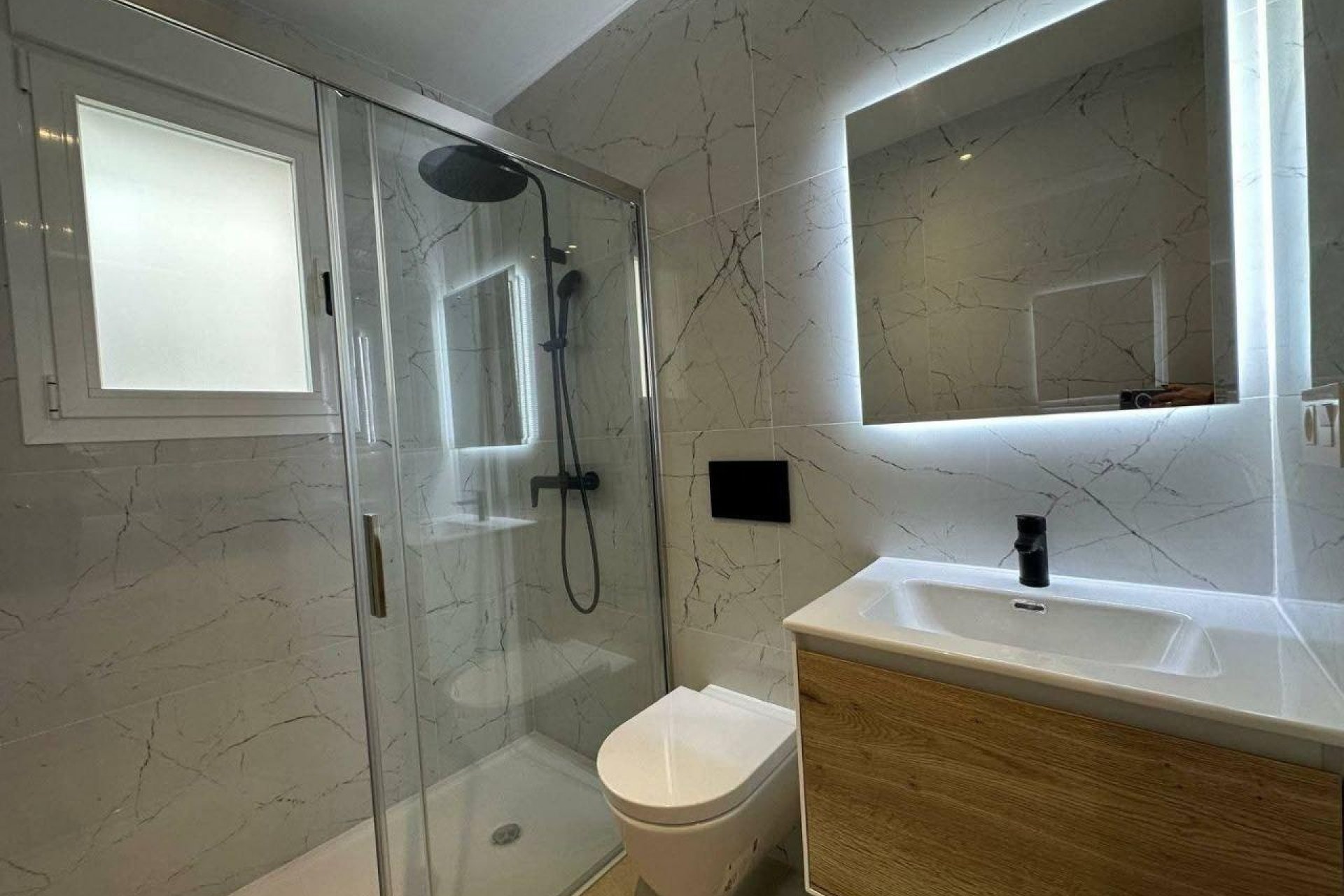 Revente - Apartment -
Torrevieja - Playa de los Locos