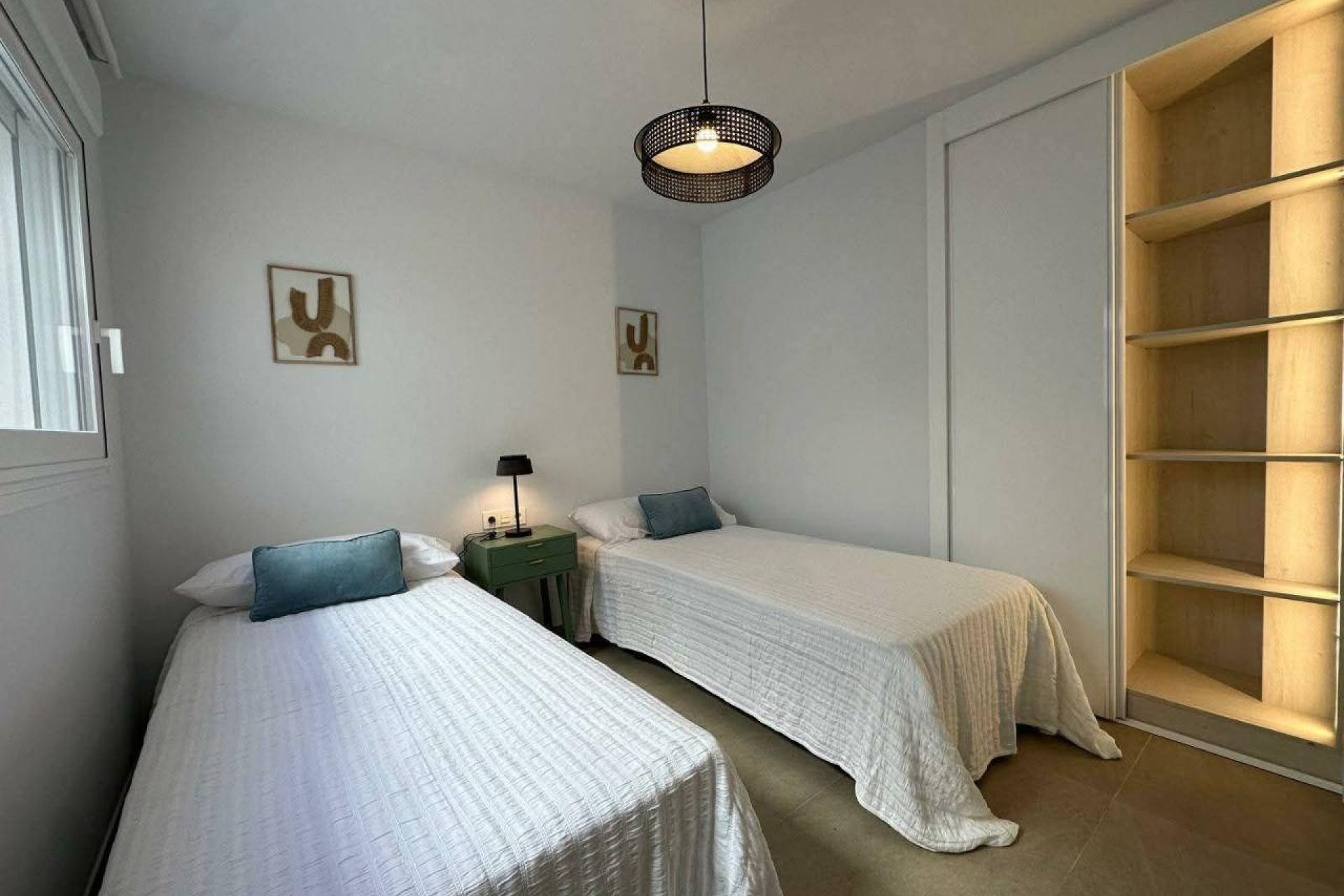 Revente - Apartment -
Torrevieja - Playa de los Locos