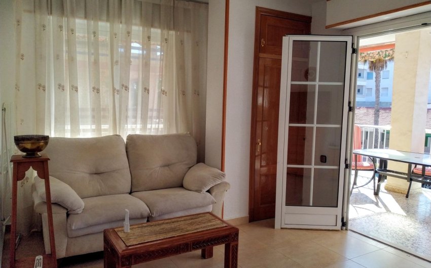 Revente - Apartment -
Torrevieja - Playa De Los Naufragos