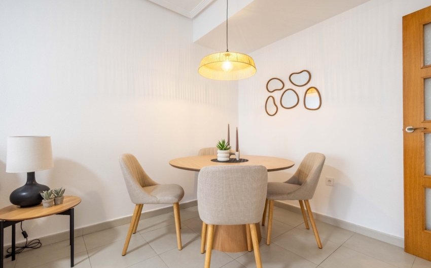 Revente - Apartment -
Torrevieja - Playa del Cura