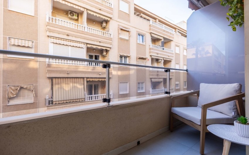 Revente - Apartment -
Torrevieja - Playa del Cura