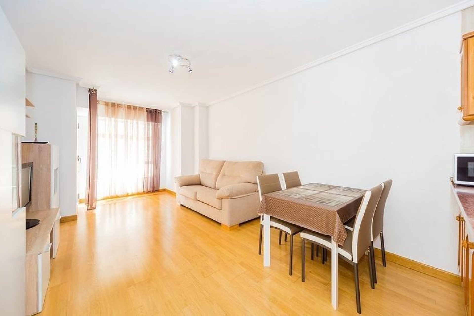 Revente - Apartment -
Torrevieja - Playa del Cura