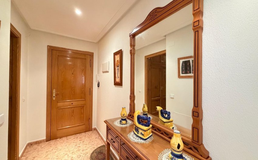 Revente - Apartment -
Torrevieja - Playa del Cura