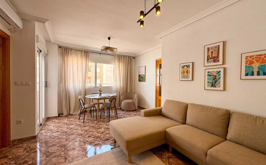 Revente - Apartment -
Torrevieja - Playa del Cura