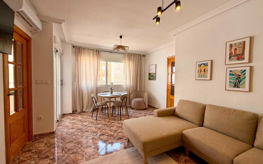 Revente - Apartment -
Torrevieja - Playa del Cura