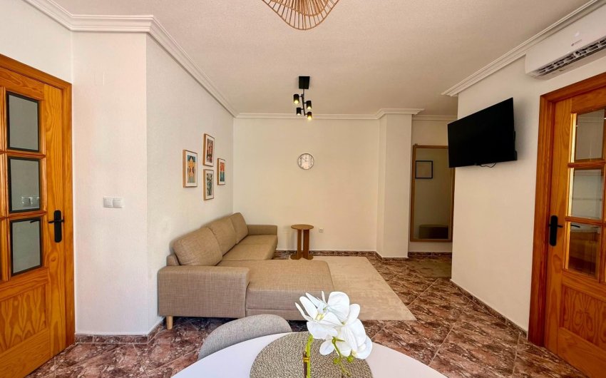 Revente - Apartment -
Torrevieja - Playa del Cura