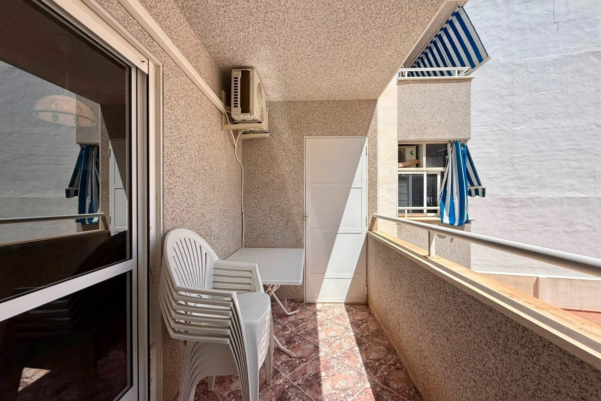 Revente - Apartment -
Torrevieja - Playa del Cura