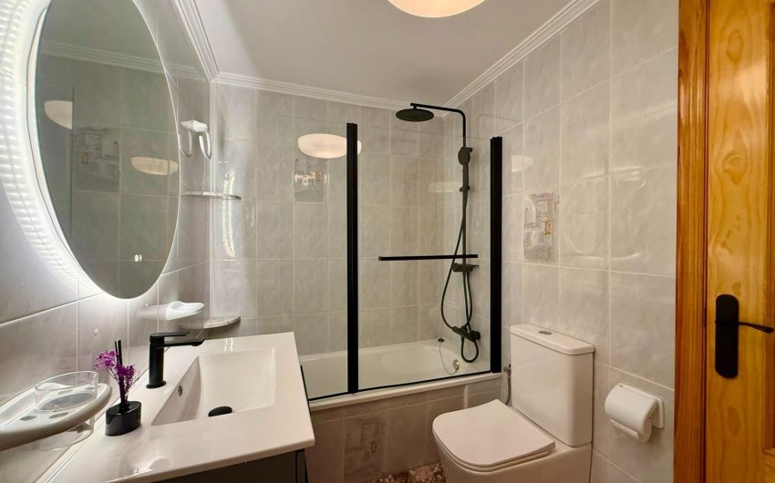 Revente - Apartment -
Torrevieja - Playa del Cura
