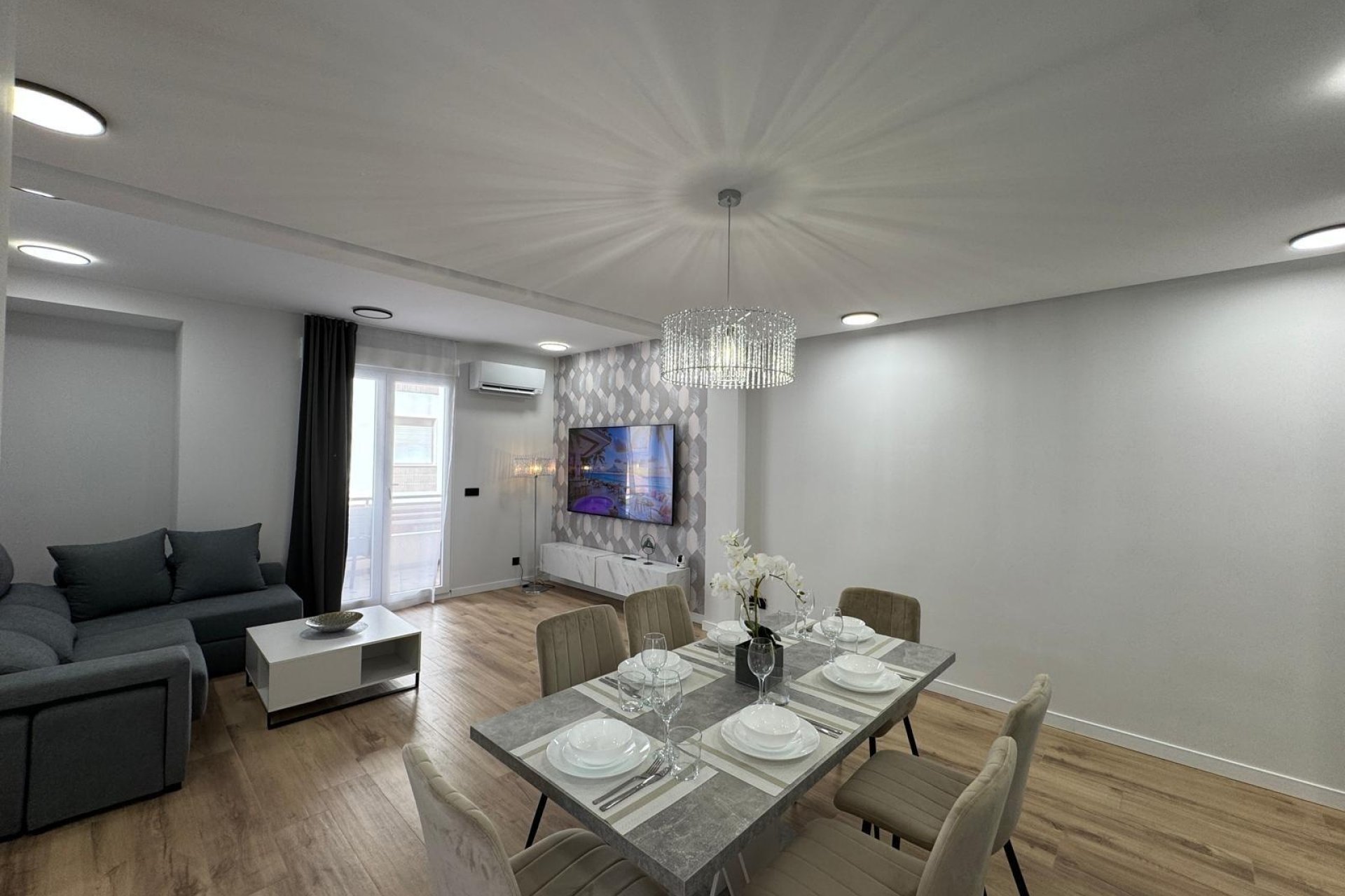 Revente - Apartment -
Torrevieja - Playa del Cura
